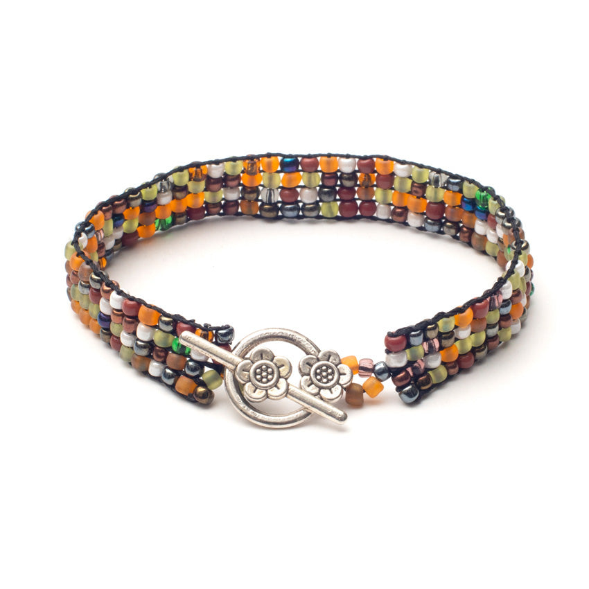 Friendship bracelet clasp top